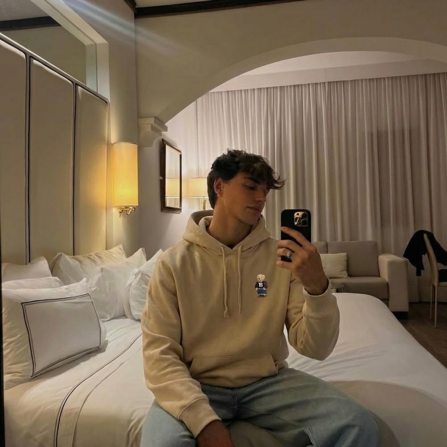 BLACK LIST CLASSIC BEAR BEIGE OVERSIZED HOODIE 2.0