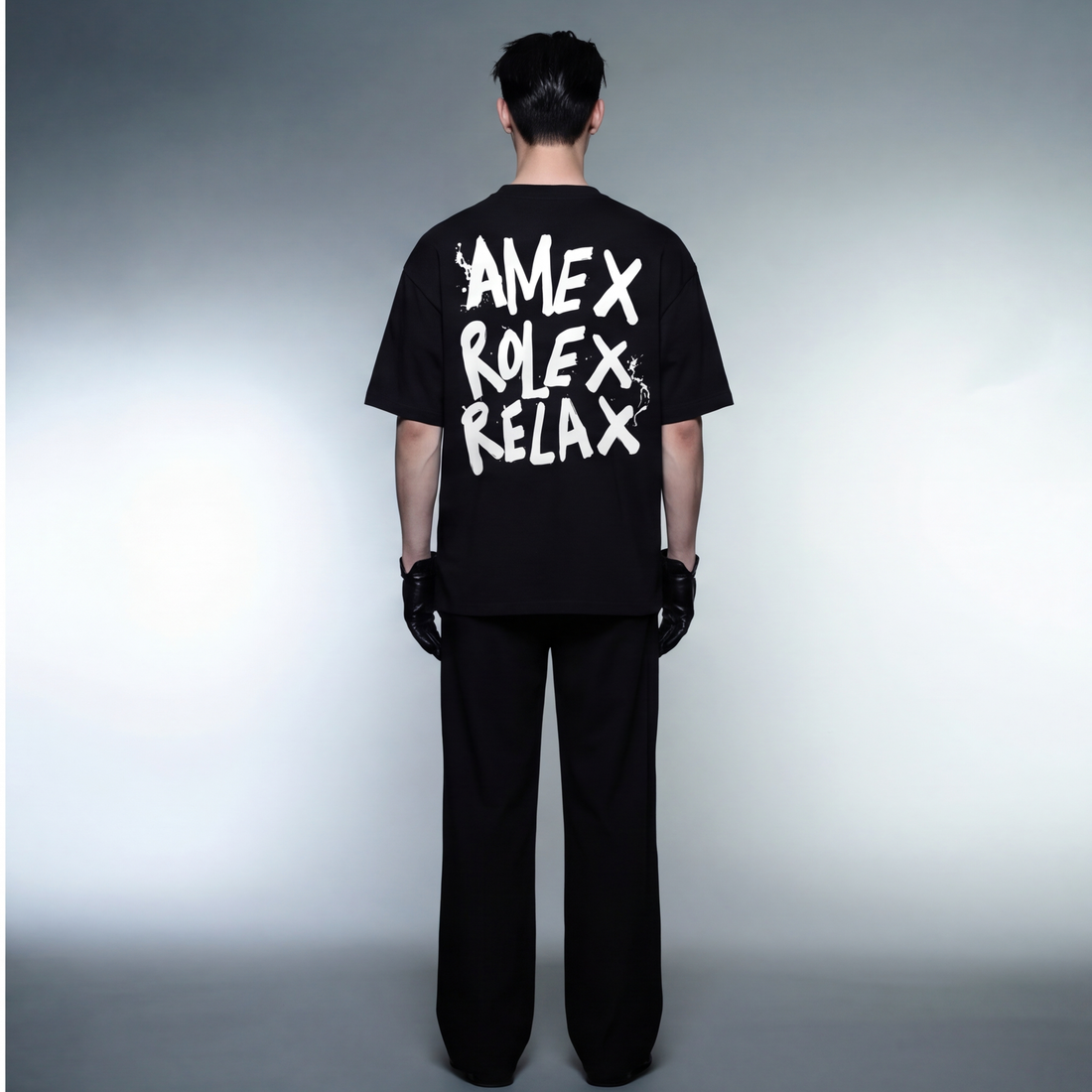 amex-rolex-relax-black-oversized-t-shirt model back