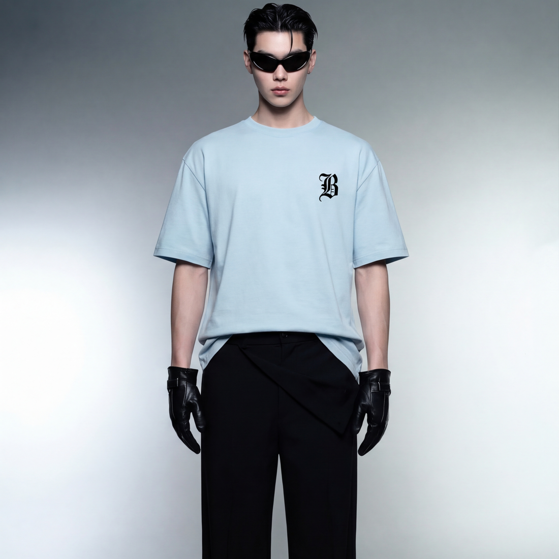 amex-rolex-relax-ice-blue-oversized-t-shirt model front