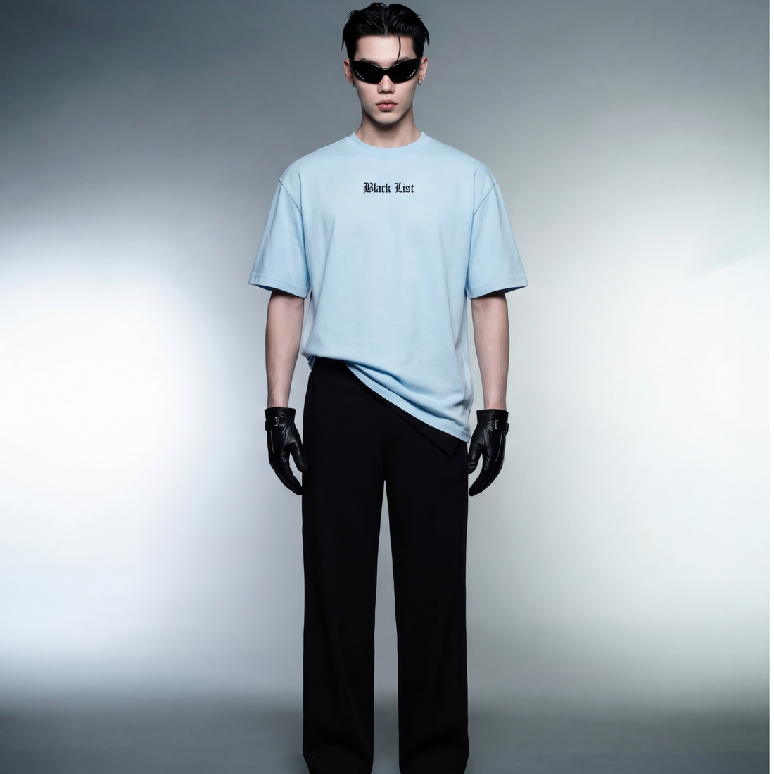 anti-stock-cars-club-ice-blue-t-shirt model front