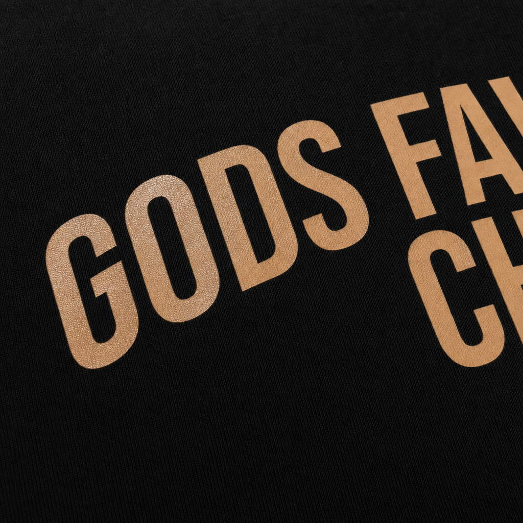Close-up fabric detail - God's favourite Child T-shirt Black