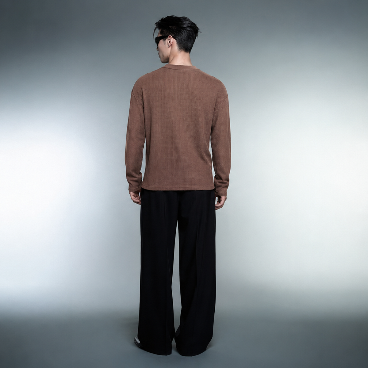 Blacklist Classic Minimal Waffle T-shirt Brown