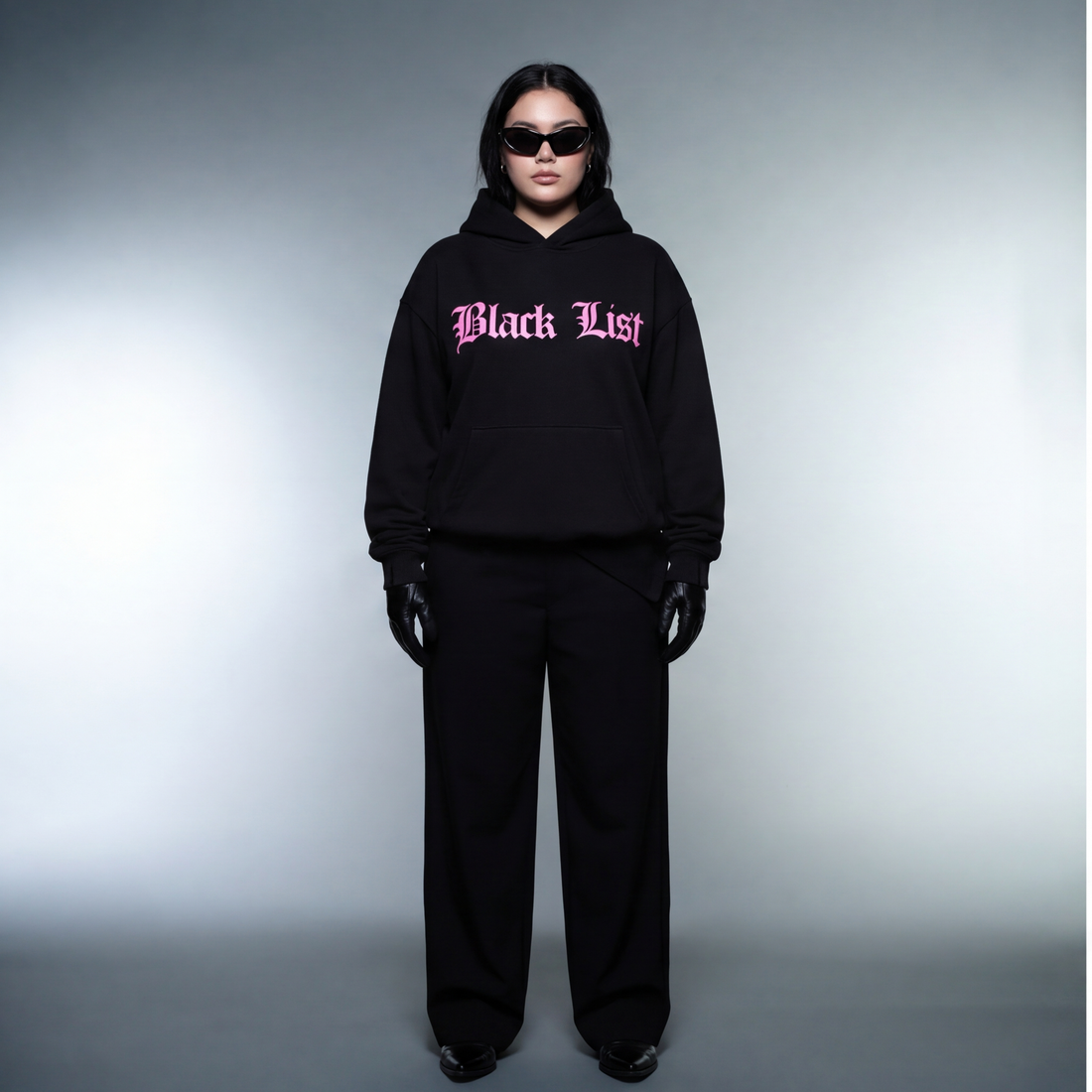blacklist-crosses-black-basics-oversized-hoodie-copy model front