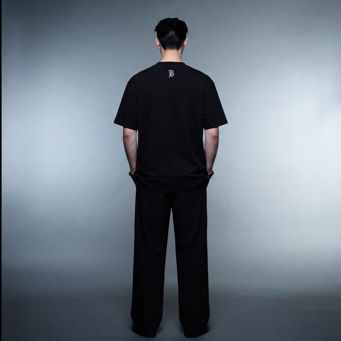 blacklist-drip-gray-2-0-black-t-shirt model back