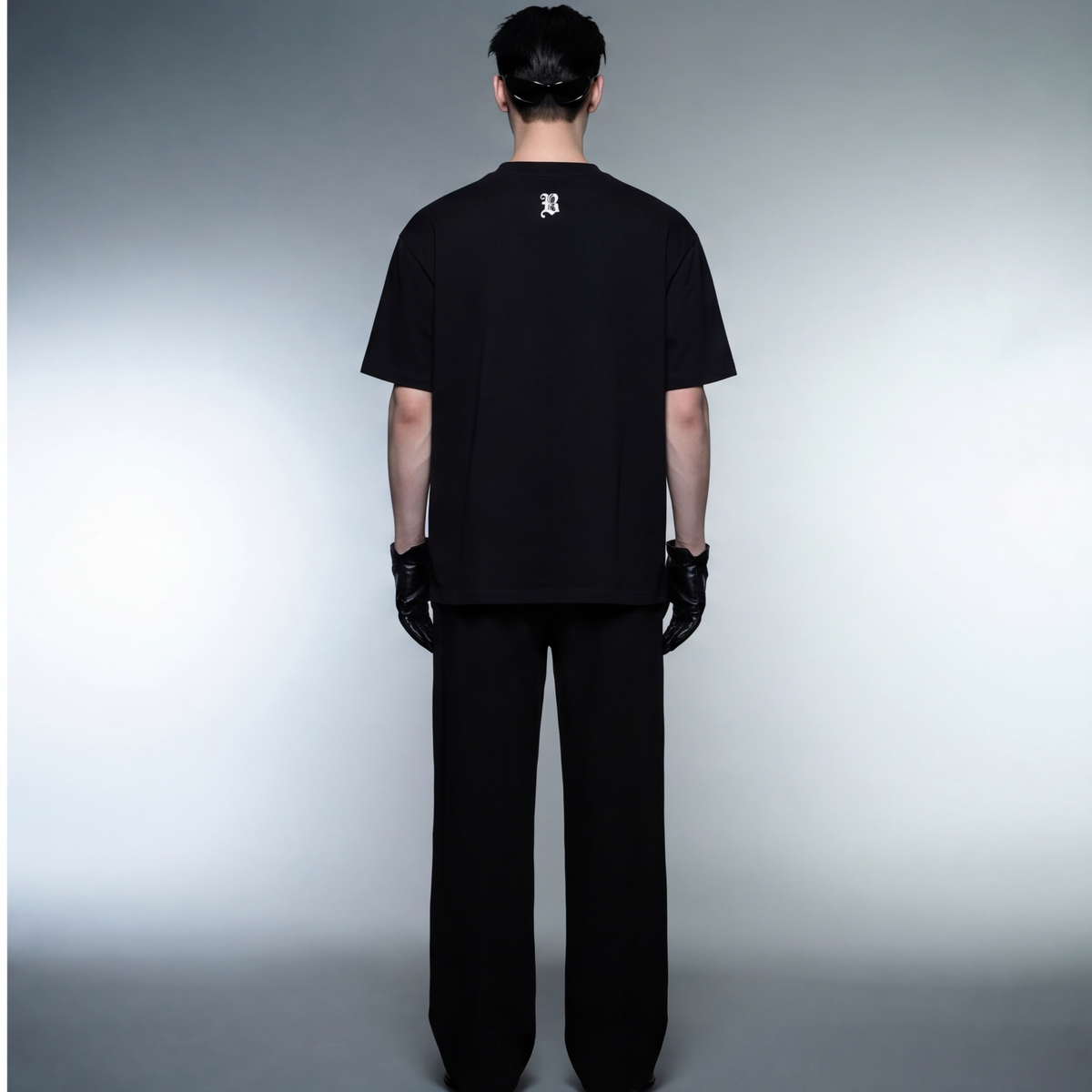 blacklist-drip-white-2-0-black-t-shirt model back