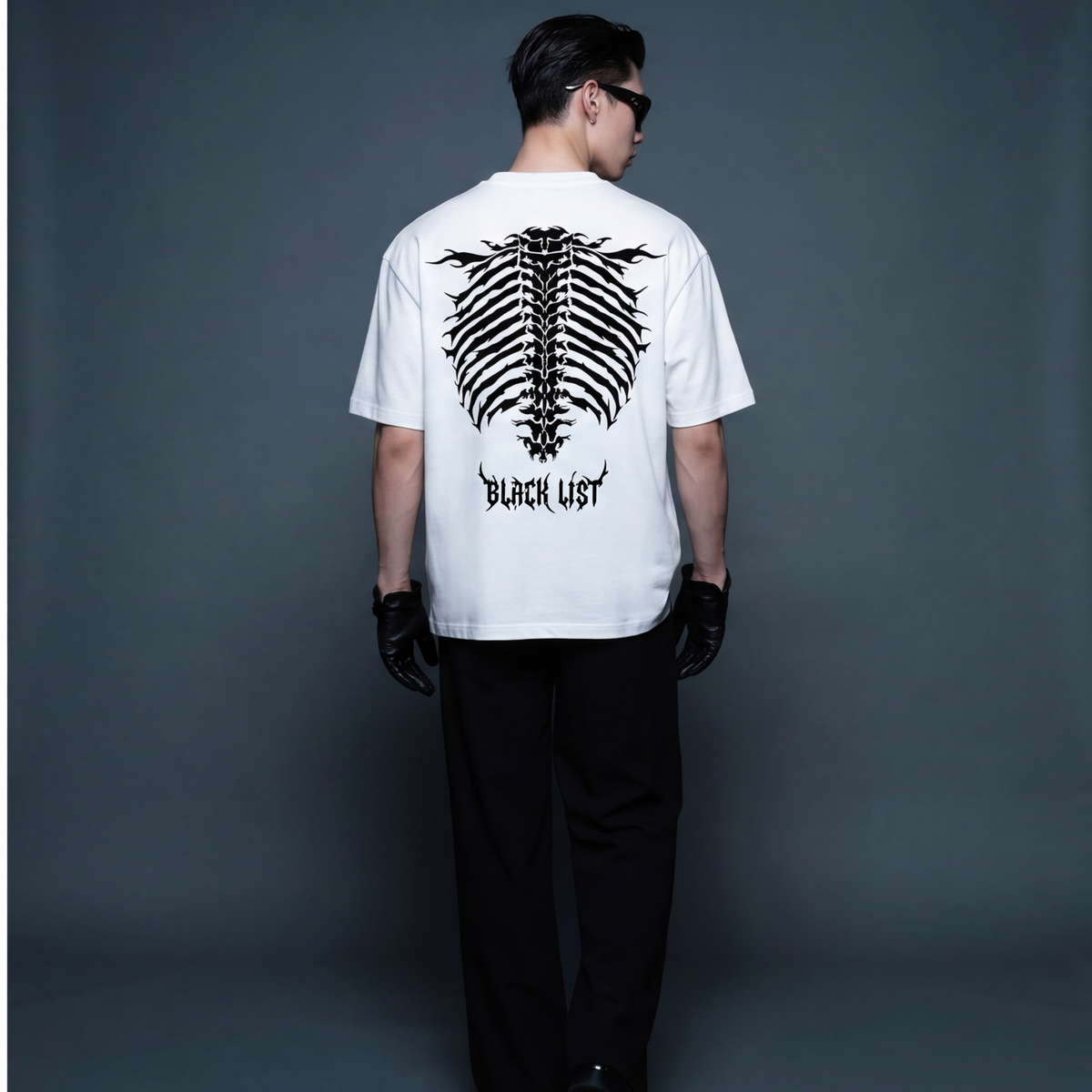 blacklist-essential-skeleton-white-t-shirt model back