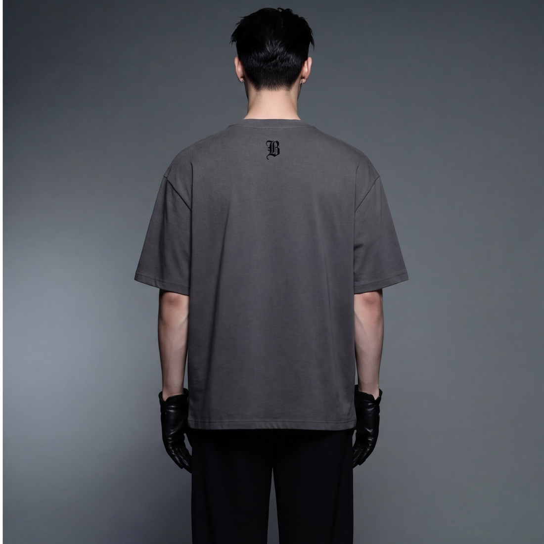 chrome-grey-oversized-sketeton-t-shirt model back