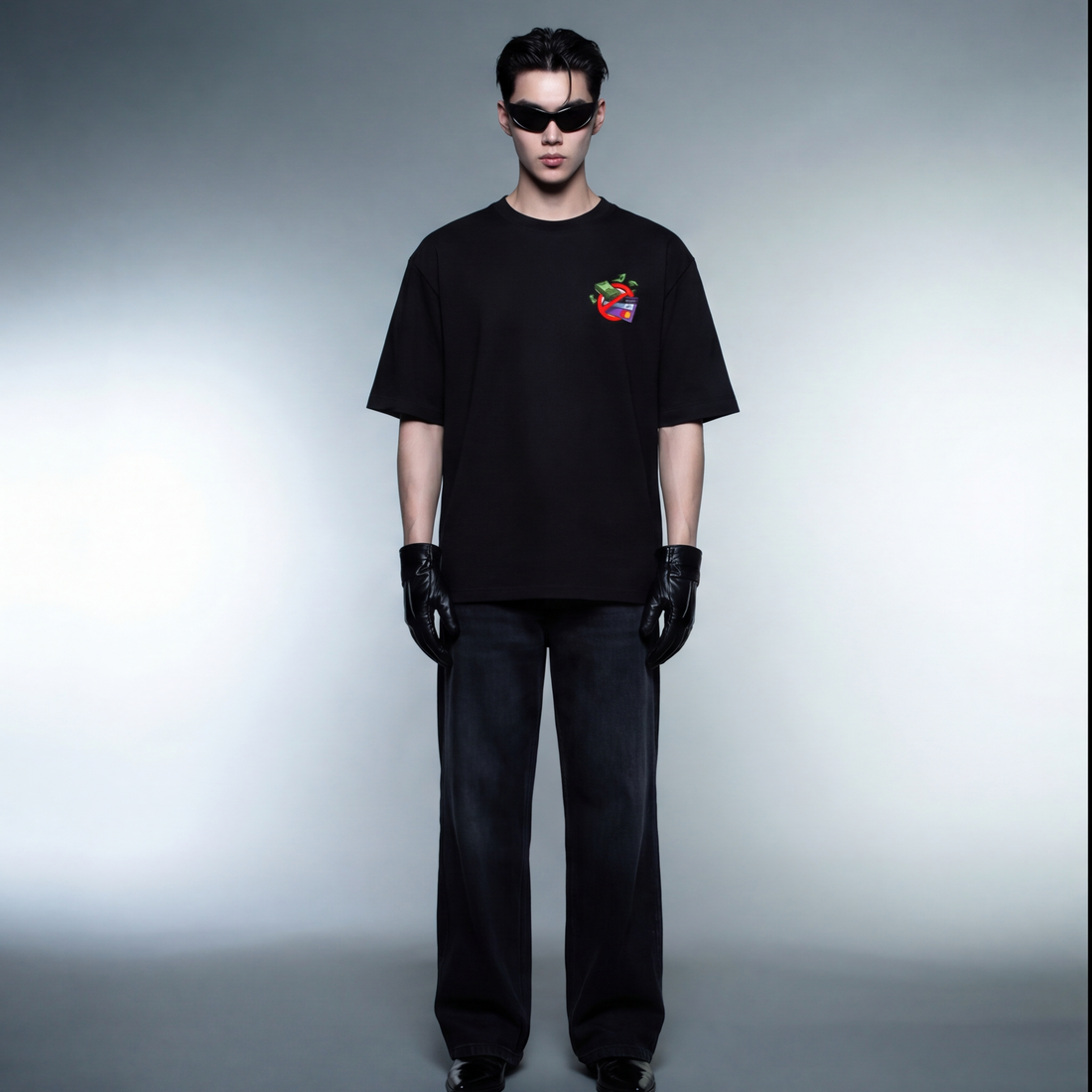 dont-save-her-save-cash-white-oversized-t-shirt-copy model front