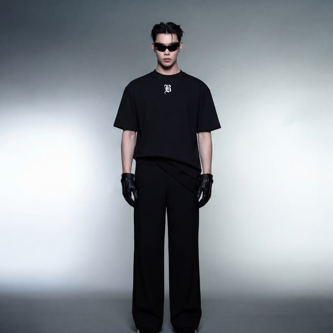 fake-rich-sex-black-t-shirt-limited-edition model front
