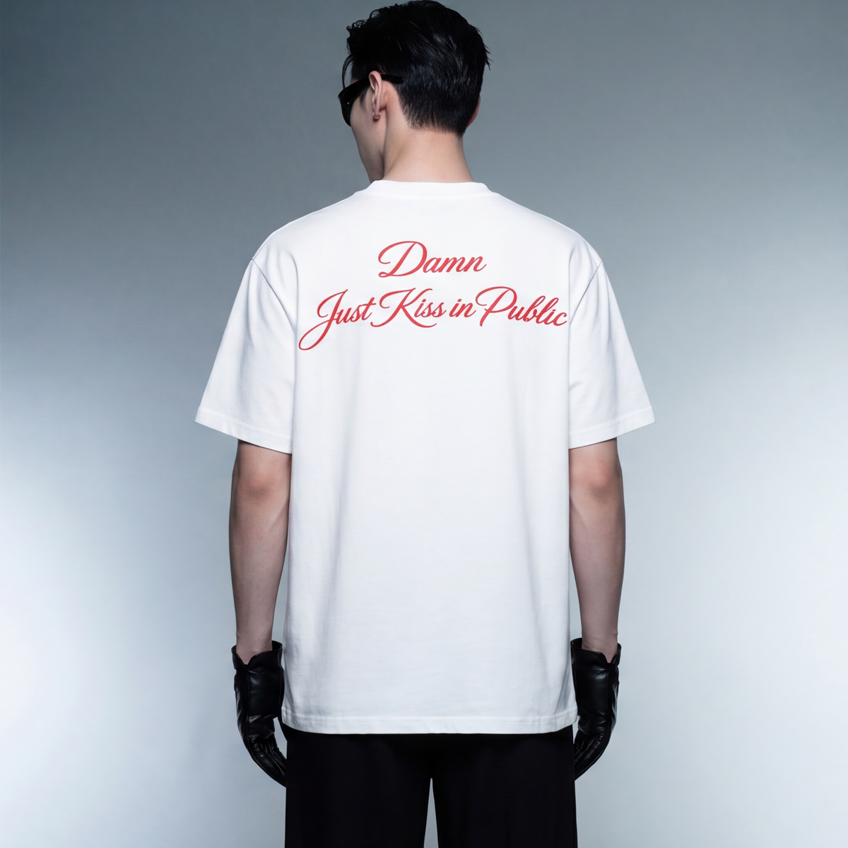kiss-blacklist-white-t-shirt model back