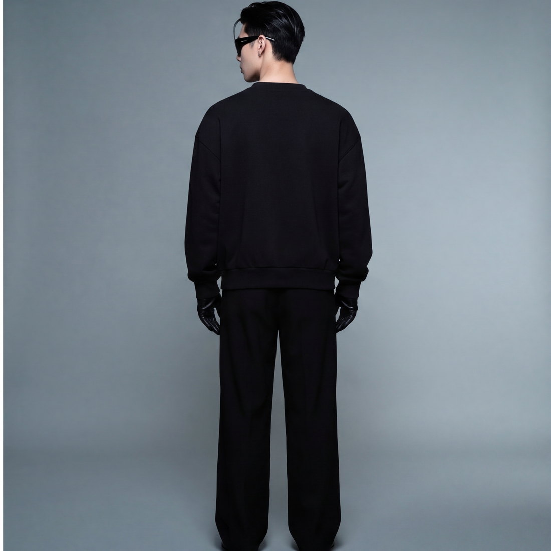 members-club-white-and-blue-oversized-jumper-copy-1 model back