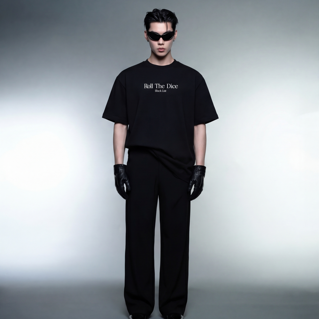 roll-the-dice-blacklist-black-t-shirt model front